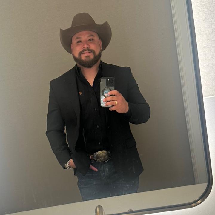 Profile Picture of Aaron medrano (@aaronmedrano23) on Tiktok