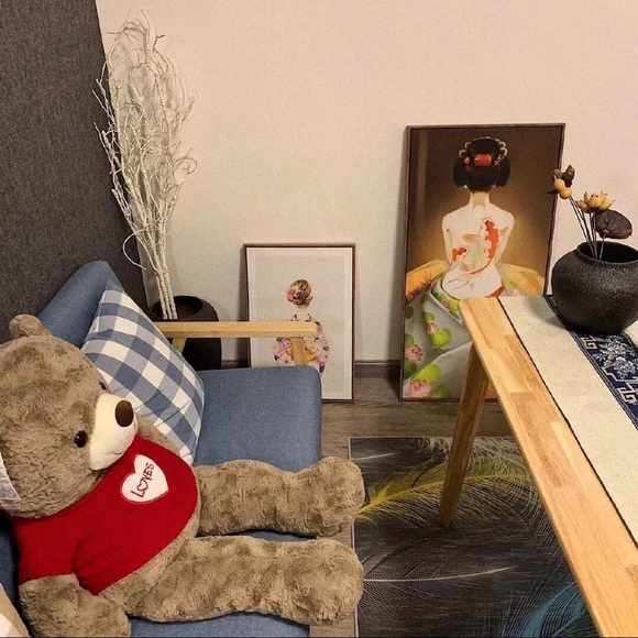 Profile Picture of Ning Zhang (@daria822) on Poshmark