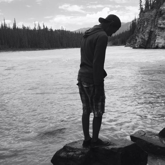 Profile Picture of Brady Jensen (@thebrades19) on Poshmark