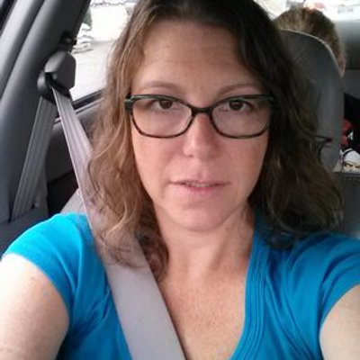 Profile Picture of Lisa Sayer (@mommysayer) on Twitter