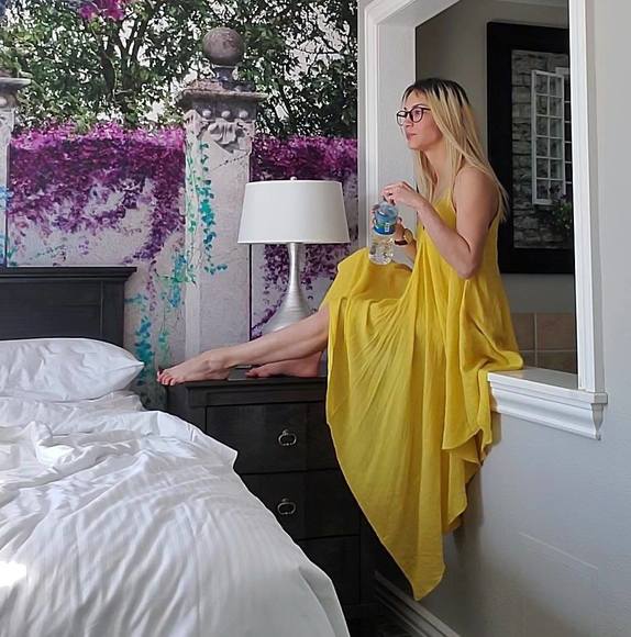 Profile Picture of Rosana barba Napoles (@napolesbarba) on Poshmark