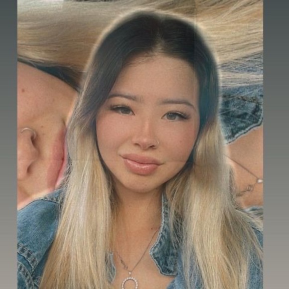 Profile Picture of Tia Mulchrone (@tiajersey) on Poshmark