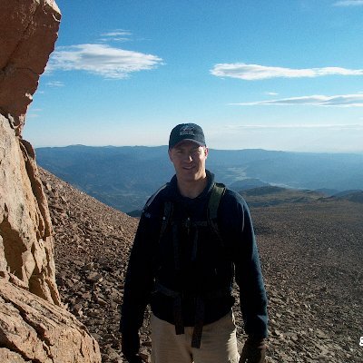 Profile Picture of Mike Mishak (@MishakMike) on Twitter