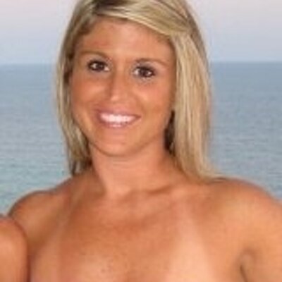 Profile Picture of Laura Marshall (@Laura_stover) on Twitter