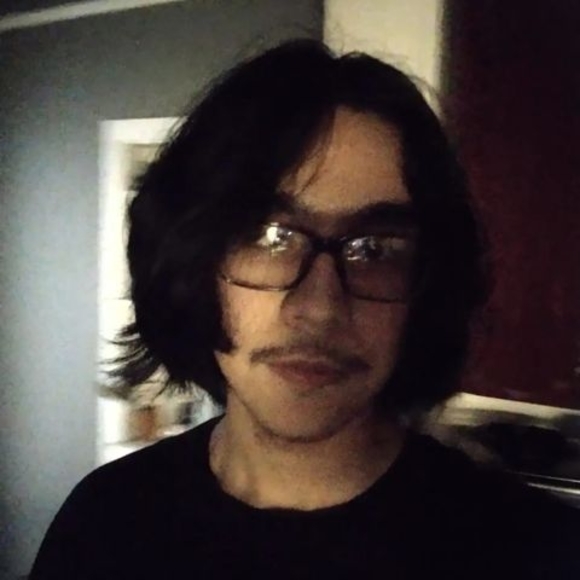 Profile Picture of Alejandro Cordova (@ricotristes) on Poshmark