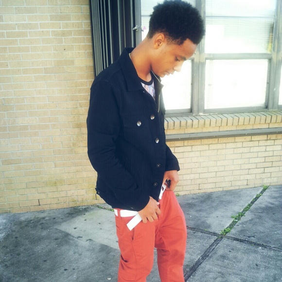 Profile Picture of Darryl Mcbride (@d_mcbreezy) on Poshmark