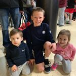 Profile Picture of lindsey [hoyer] martin (@pindermart) on Instagram