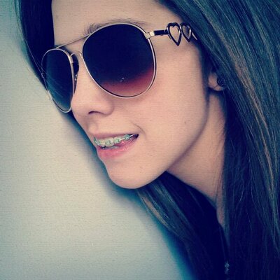 Profile Picture of Chloe Inman (@chloeinman101) on Twitter