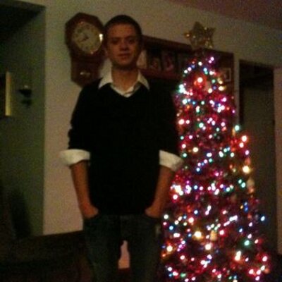 Profile Picture of Anthony Zucco (@ZuccoAnthony) on Twitter