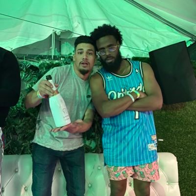 Profile Picture of Josh Soliz (@rubbyrubs) on Twitter