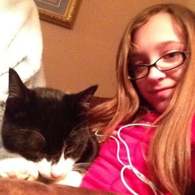 Profile Picture of Haley (@HaleyParrott11) on Twitter