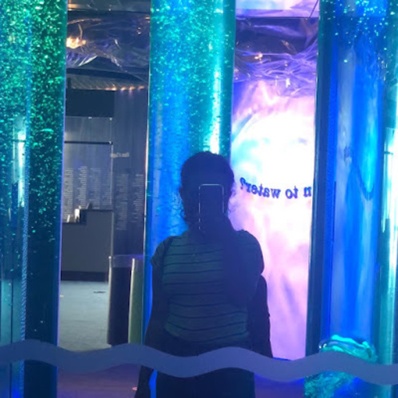 Profile Picture of Natasha Wiscovitch (@n_wiscovitch) on Poshmark