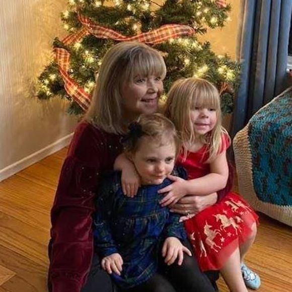 Profile Picture of Chris Bensen (@cjbensen) on Poshmark