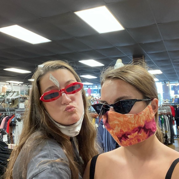 Profile Picture of Grace ann Mottola (@graceannmottola) on Poshmark