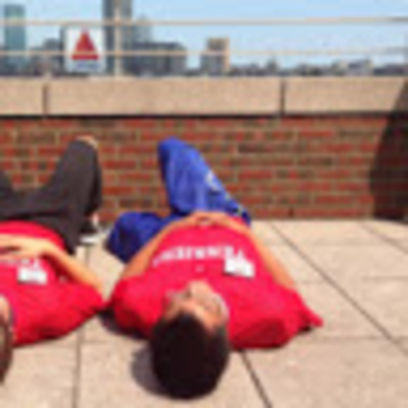 Profile Picture of Michael Chan (@mchan210) on Poshmark