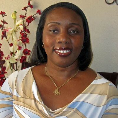 Profile Picture of Jennifer Buchanan (@JennifrBuchanan) on Twitter