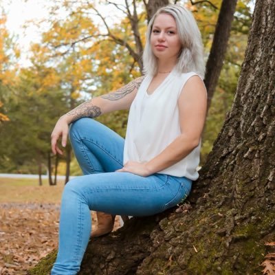 Profile Picture of Stephany Campbell (@fancysmancy531) on Twitter