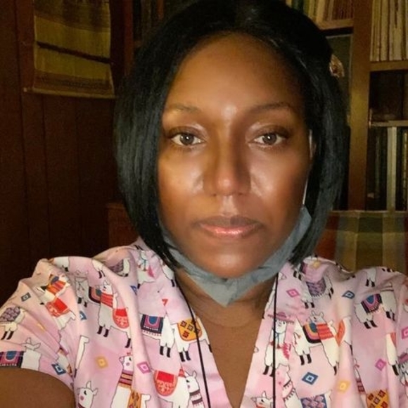 Profile Picture of Kelya Kelya (@kelyaterrell) on Poshmark