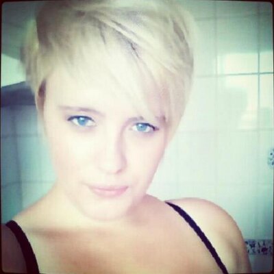 Profile Picture of Michelle Lee Tranter (@Chelleleigh31) on Twitter