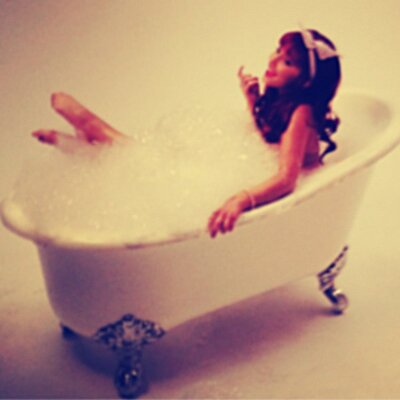 Profile Picture of Tori Barr!!:))  ♥ (@ArianaGIconSwag) on Twitter