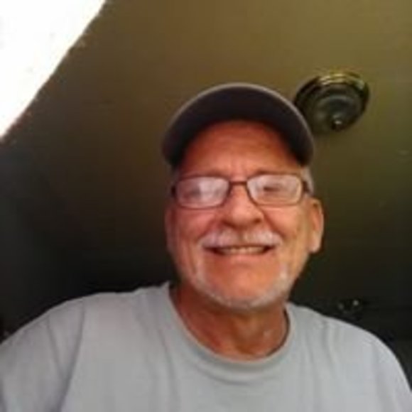 Profile Picture of Chuck Wade (@chuck_wade) on Poshmark