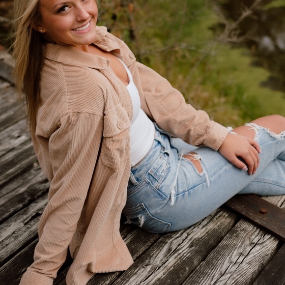 Profile Picture of Jaycie Pearce (@jayciemp24) on Poshmark