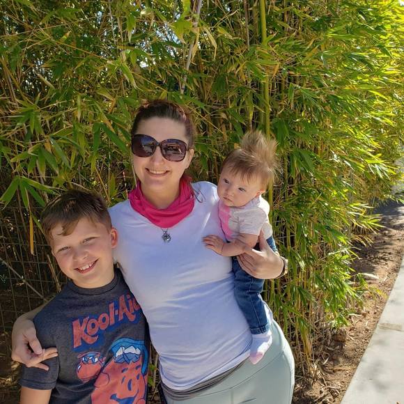 Profile Picture of Veronica Tomaszewski (@veronicashawna) on Poshmark