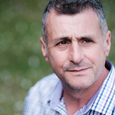 Profile Picture of Denis Oates (@oatesphoto) on Twitter