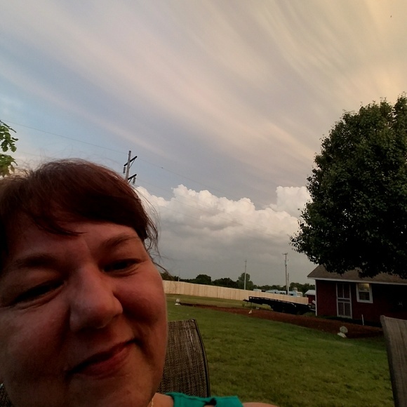 Profile Picture of Angie Husey (@angiehulsey) on Poshmark