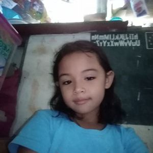 Profile Picture of Vivian Toledo (@VivianToledo13) on Twitter