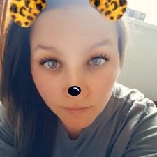 Profile Picture of Lisa-Marie Davies (@LisaMarieDavie7) on Twitter