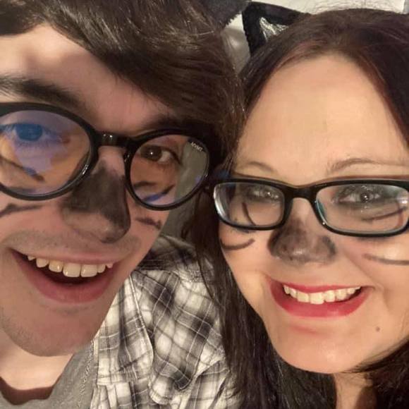 Profile Picture of Haley Nick (@figurexo) on Poshmark