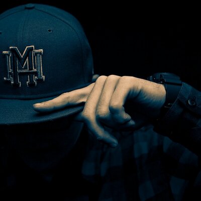 Profile Picture of B-Sanders (@@sanders2089) on Twitter