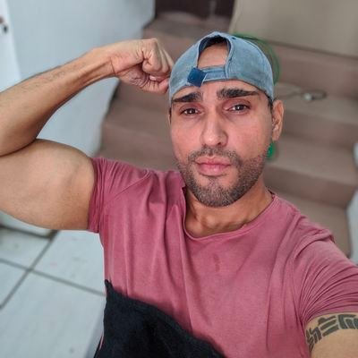 Profile Picture of Aaron Diaz (@AaronDiazRoos) on Twitter