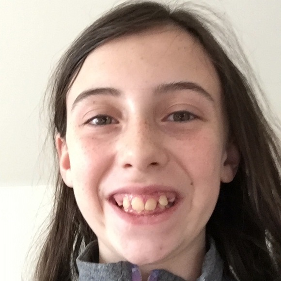 Profile Picture of Jillian Leonard (@lil_jillian27) on Poshmark