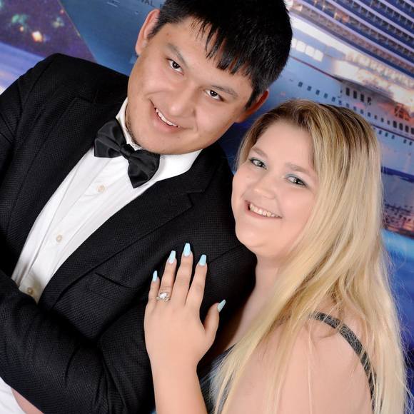 Profile Picture of Cayla Aurich (@cayannette123) on Poshmark