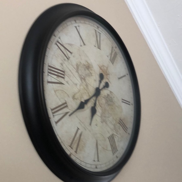 Profile Picture of Laura Chalmers (@lmc299) on Poshmark