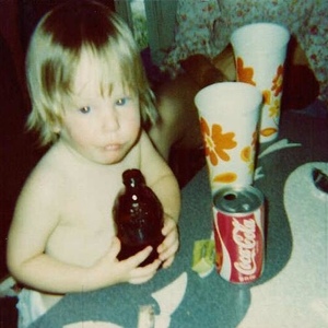 Profile Picture of Joni Hendrixson (@phaeryphantasm) on Myspace