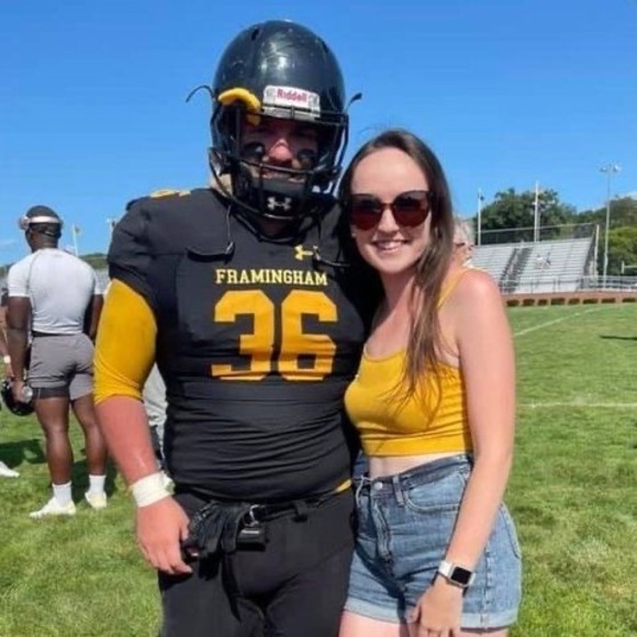 Profile Picture of Anthony Behonick (@anthonybehonick) on Poshmark