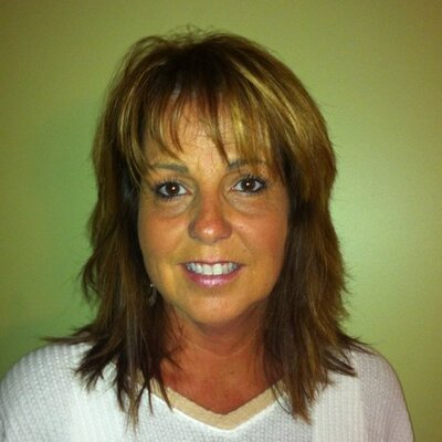 Profile Picture of Nancy Klahn (@MamaKlahn) on Twitter