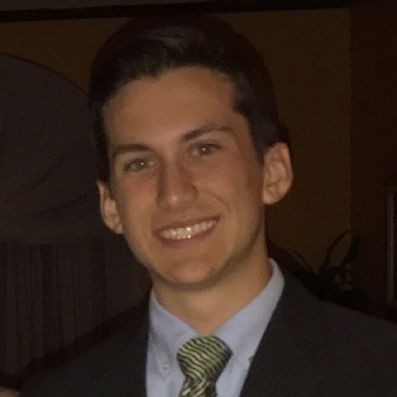 Profile Picture of Derek Pearson (@dman2699) on Poshmark