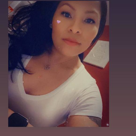 Lucero Ramos - Poshmark Profile Picture of Lucero Ramos (@lrivas2) on Poshmark