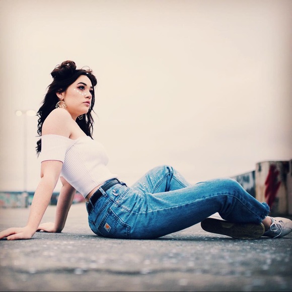 Profile Picture of Tristen Sledge (@shaybxtter) on Poshmark