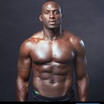 Profile Picture of Rosemarie Olivarez (@alltingsrich) on Instagram