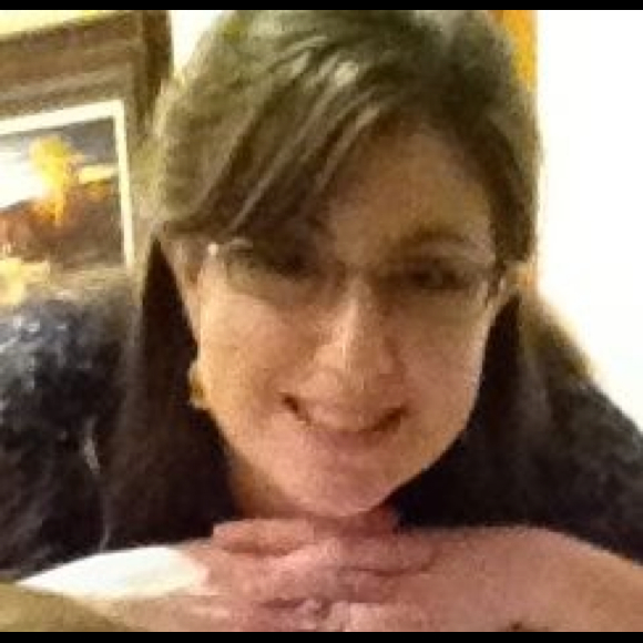 Profile Picture of Robin Wilk (@robindbank) on Poshmark