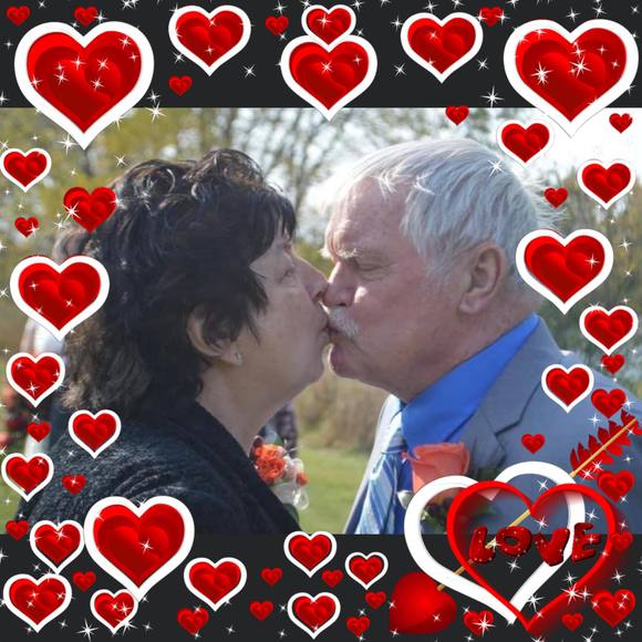 Profile Picture of Judy Engilis dexter (@landagape) on Poshmark