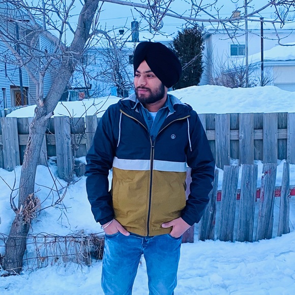 Gurinderjit Singh - Poshmark Profile Picture of Gurinderjit Singh (@gurinderjit44) on Poshmark