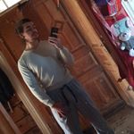 Profile Picture of Carl Hermansson🍂 (@mewcarl) on Instagram