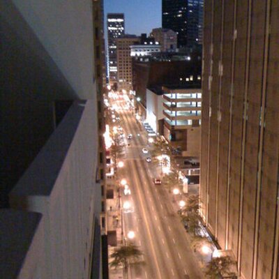 Profile Picture of Christoff Heron (@Chris__Million) on Twitter