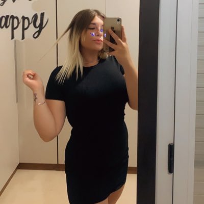 Profile Picture of ✨ (@paulalorenzo22) on Twitter